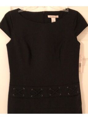 Laundry by Design Black Dress Size 4 NWT